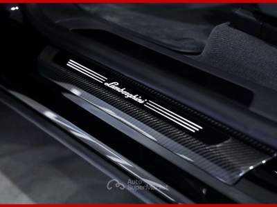 Lamborghini Urus 4.0 Performante|IVA ESP| FULL CARBON SPEC Nero usata Vergiate