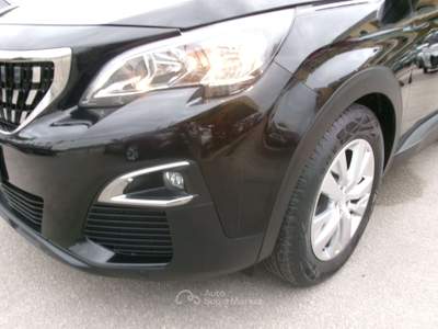 Peugeot 3008 3008 1.5 BLUEHDI 130CV E6 ALLURE S MANUALE 126000 KM Nero usata Giugliano in Campania