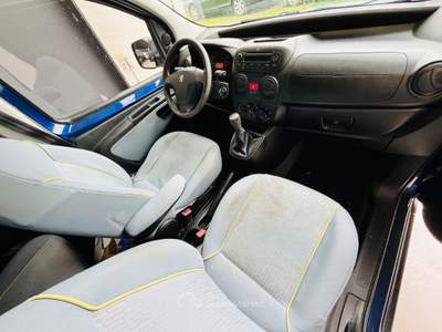 Peugeot Bipper Tepee 1.3 HDi 75 FAP Active Blu/Azzurro usata Rosta