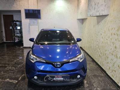 Toyota C-HR C-HR I 2016 1.8h Lounge 2wd e-cvt my18 usata Milano