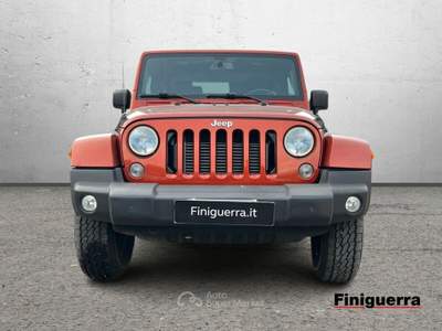 Jeep Wrangler Wrangler 2.8 CRD DPF Sahara Auto Arancione usata Civate