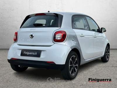 Smart ForFour forfour 70 1.0 twinamic Prime Bianco usata Civate