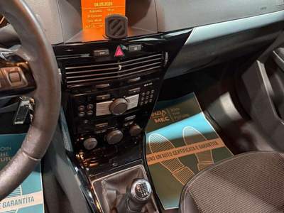 Opel Astra Sport+Pelle+4Stagioni+Neopatentati usata Sedriano
