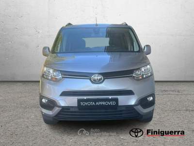 Toyota Proace 1.2P 110Cv S&S M/T L1 D Lounge Argento usata Civate