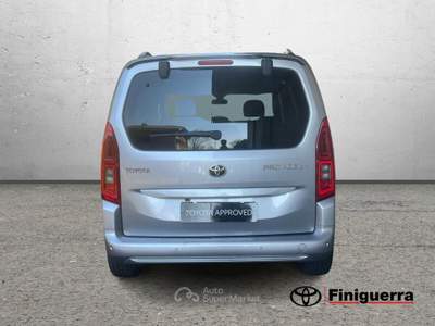 Toyota Proace 1.2P 110Cv S&S M/T L1 D Lounge Argento usata Civate