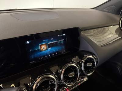 Mercedes-Benz Classe B B 180 Premium auto Bianco usata Monza
