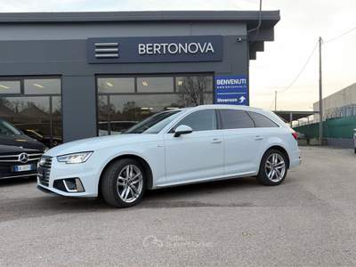 Audi A4 2.0 40 TDI QUATTRO  SPORT s-line S TRONIC Bianco usata Alonte