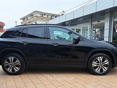 Mercedes-Benz GLA GLA 200 d  Advanced Plus auto Nero usata Casoria