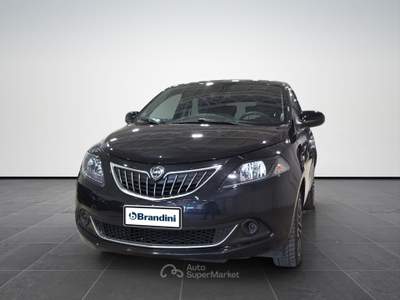 Lancia Ypsilon  1.0 firefly hybrid oro s&s 70cv Nero usata Firenze