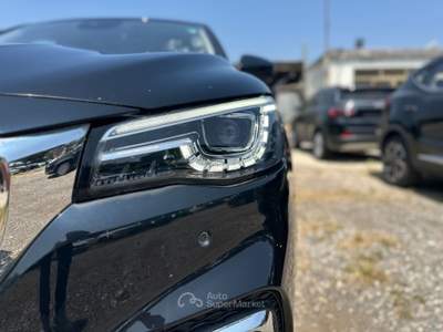 MG HS  - hs 1.5 t luxury Nero usata Legnano