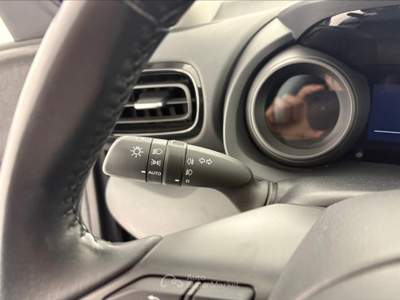 Toyota Yaris Yaris 1.5h trend Grigio usata Settimo Torinese