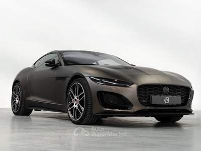 Jaguar F-Type  coupe 5.0 v8 s/c 75 awd 450cv auto Nero usata Milano