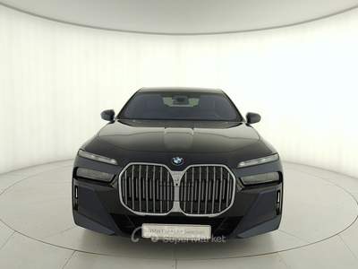BMW Serie 7 740d 740d mhev xdrive msport pro auto Blu/Azzurro usata Cuneo