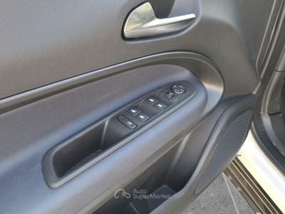 Alfa Romeo Junior Ibrida 1.2 145cv hybrid edct6 Bianco usata Firenze