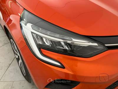 Renault Clio Clio 5 Porte 1.0 SCe Equilibre Arancione usata Como