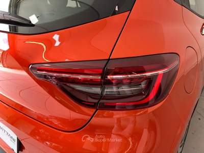 Renault Clio Clio 5 Porte 1.0 SCe Equilibre Arancione usata Como
