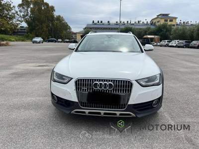 Audi A4 2.0 tdi Advanced 190c s-tronic Bianco usata Pontecagnano Faiano
