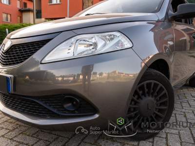 Lancia Ypsilon 1.2 Elefantino Blu s&amp;s 69cv 2019 - 51.000KM Grigio usata Castiraga Vidardo