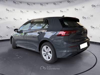 Volkswagen Golf 2.0 TDI SCR LIFE LED NAVI CAMERA Grigio usata Serravalle