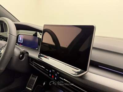 Volkswagen Golf Golf 2.0 TSI R DSG 4Motion Black Edition PERFORMANCE MATRIX LED 333 CV DCC Nero usata Serravalle