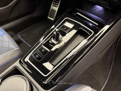 Volkswagen Golf Golf 2.0 TSI R DSG 4Motion Black Edition PERFORMANCE MATRIX LED 333 CV DCC Nero usata Serravalle