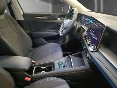 Volkswagen Tayron 2.0 TDI SCR Life DSG LED NAVI COCKPIT CAMERA Bianco usata Serravalle