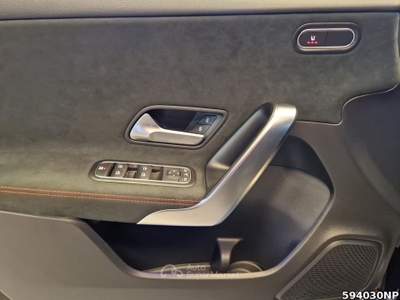Mercedes-Benz Classe A A 200 AMG Line Advanced Plus MULTIBEAM LED CAMERA 360 MBUX Nero usata Serravalle