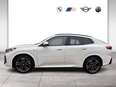 BMW X2 sDrive 18d M Sport DCT LED KEYLESS GANCIO TRAINO Bianco usata Serravalle