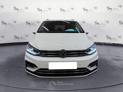Volkswagen Touran 2.0 TDI SCR DSG R-LINE IQ LED MATRIX NAVI CAMERA COCKPIT Bianco usata Serravalle