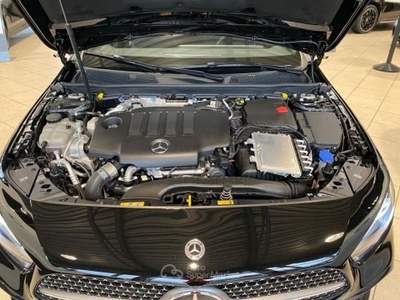 Mercedes-Benz Classe A A 200 d AMG Line Advanced Plus 18" Led Multibeam Camera Nero usata Serravalle