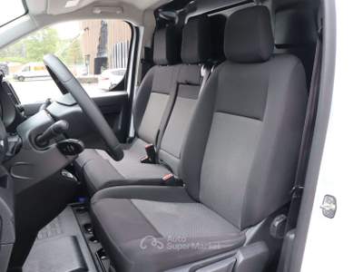 Opel Vivaro Vivaro 1.5 CDTI 120 CV L2 Medio CAMERA  3 POSTI 18.850+IVA Bianco usata Varna