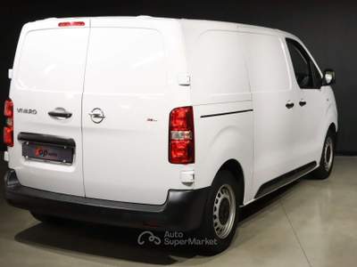 Opel Vivaro Vivaro 1.5 CDTI 120 CV L2 Medio CAMERA  3 POSTI 18.850+IVA Bianco usata Varna
