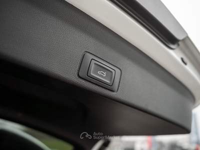 Cupra Terramar 1.5 e-HYBRID DSG Camera Navi Cockpit 18" Bianco usata Serravalle