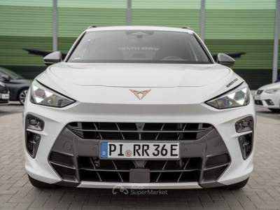 Cupra Terramar 1.5 e-HYBRID DSG Camera Navi Cockpit 18" Bianco usata Serravalle