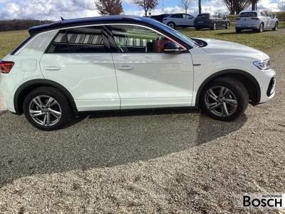Volkswagen T-Roc 1.5 TSI ACT R-Line DSG NAVI ACC Bianco usata Serravalle