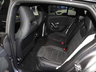 Mercedes-Benz CLA CLA 200 d AMG Line NIGHT PACK MBUX LED Grigio usata Serravalle