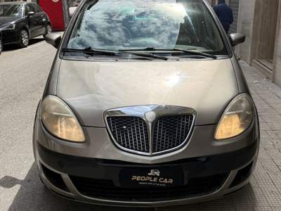 Lancia Musa GPL **CAMBIO AUTOMATICO** Oro usata Bari