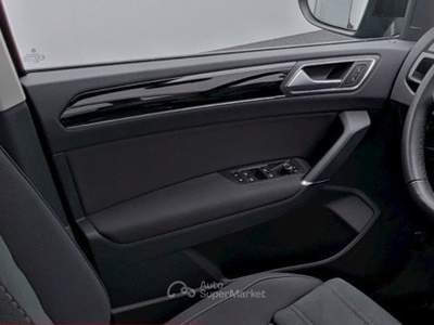 Volkswagen Touran 1.5 TSI HIGHLINE DSG LED MATRIX TETTO BLACK STYLE NAVI COCKPIT Grigio usata Serravalle