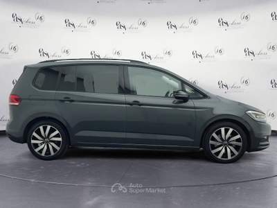 Volkswagen Touran 1.5 TSI HIGHLINE DSG LED MATRIX TETTO BLACK STYLE NAVI COCKPIT Grigio usata Serravalle