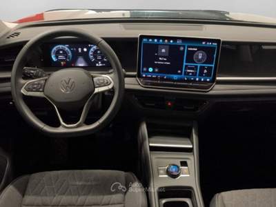 Volkswagen Tayron 2.0 TDI SCR Life DSG 4MOTION 7posti DCC MATRIX LED NAVI COCKPIT Nero usata Serravalle