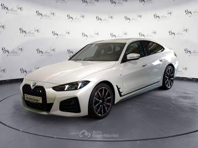 BMW Serie 4 420i 420i M SPORT PRO 19" Camera LED Pelle Harman Kardon Bianco usata Serravalle