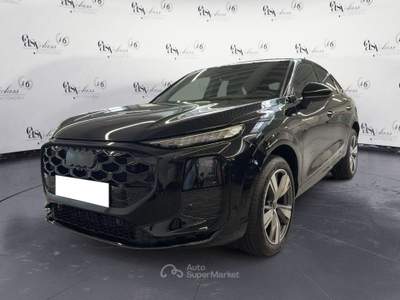Audi Q3 TFSI 110 Kw S tronic S Line MATRIX LED CAMERA TETTO Nero usata Serravalle