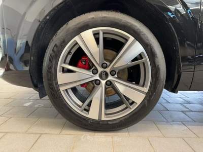 Audi Q3 TFSI 110 Kw S tronic S Line MATRIX LED CAMERA TETTO Nero usata Serravalle