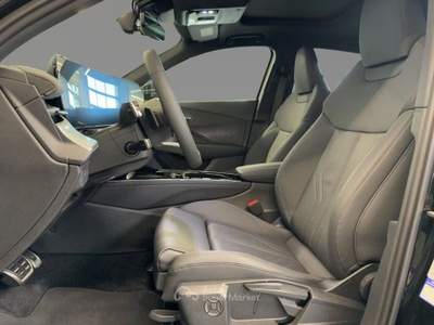 Audi Q3 TFSI 110 Kw S tronic S Line MATRIX LED CAMERA TETTO Nero usata Serravalle