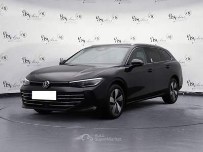 Volkswagen Passat Passat 2.0 TDI 150 CV SCR DSG Business NAVI ACC LED CAMERA Nero usata Serravalle
