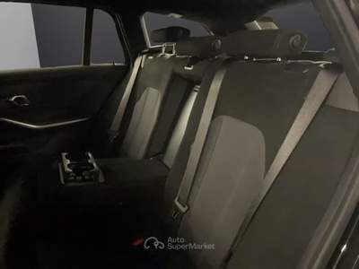 BMW Serie 3 Gran Turismo 318d 318i MSport Touring auto 18" Navi Camera Led Nero usata Serravalle