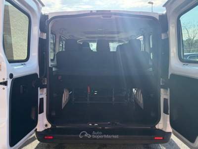 Opel Vivaro S&S PC-TN Combi 9 POSTI Bianco usata Roma