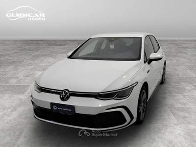 Volkswagen Golf 1.5 TSI EVO ACT R-Line Bianco usata Lucca