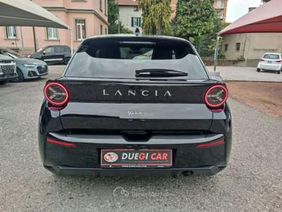 Lancia Ypsilon Hybrid e-DCT LX Nero usata Varese