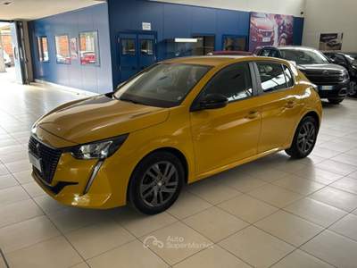 Peugeot 208 Active Pack PureTech 75 S/S Giallo usata Voghera